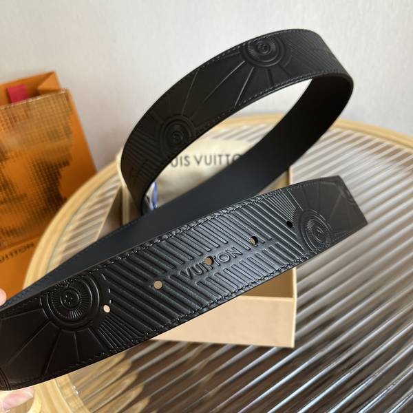 Louis Vuitton 40MM Belt LVB00319-1